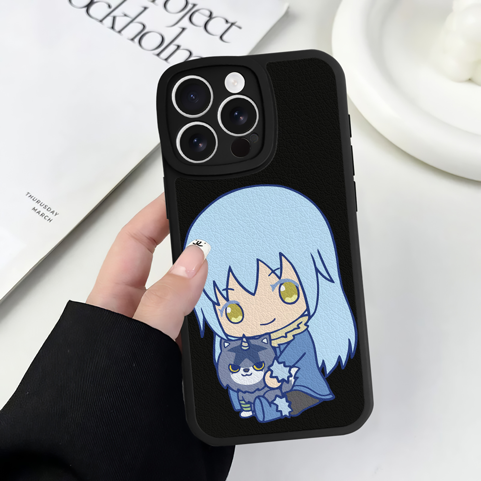 （画像用） 転スラ Regarding Reincarnated to Slime 【iPhone 16シリーズ対応】シリコンスマホケース（レザー調） 材質：シリコン
